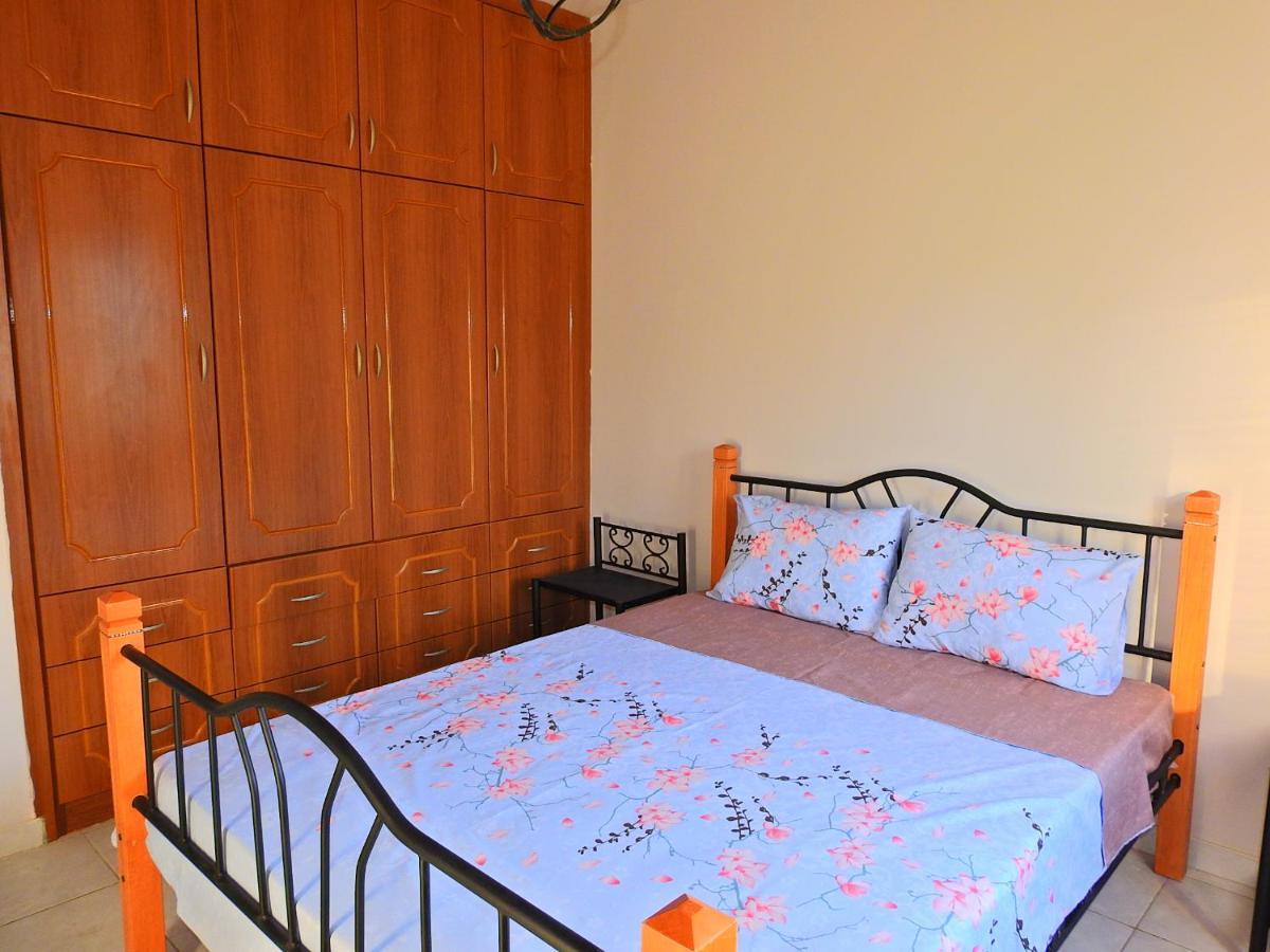 Ertunalp Apartment Famagusta  Exterior photo