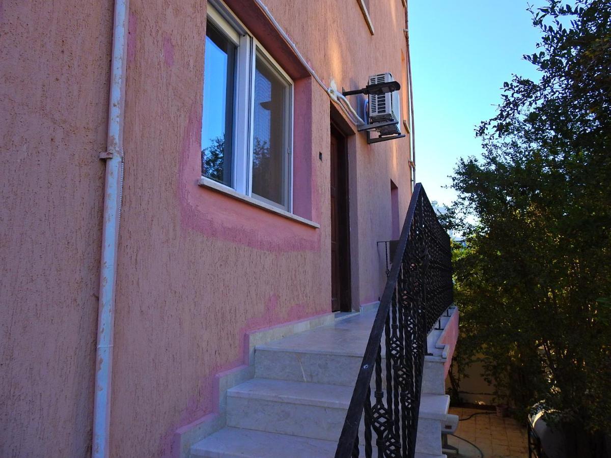 Ertunalp Apartment Famagusta  Exterior photo