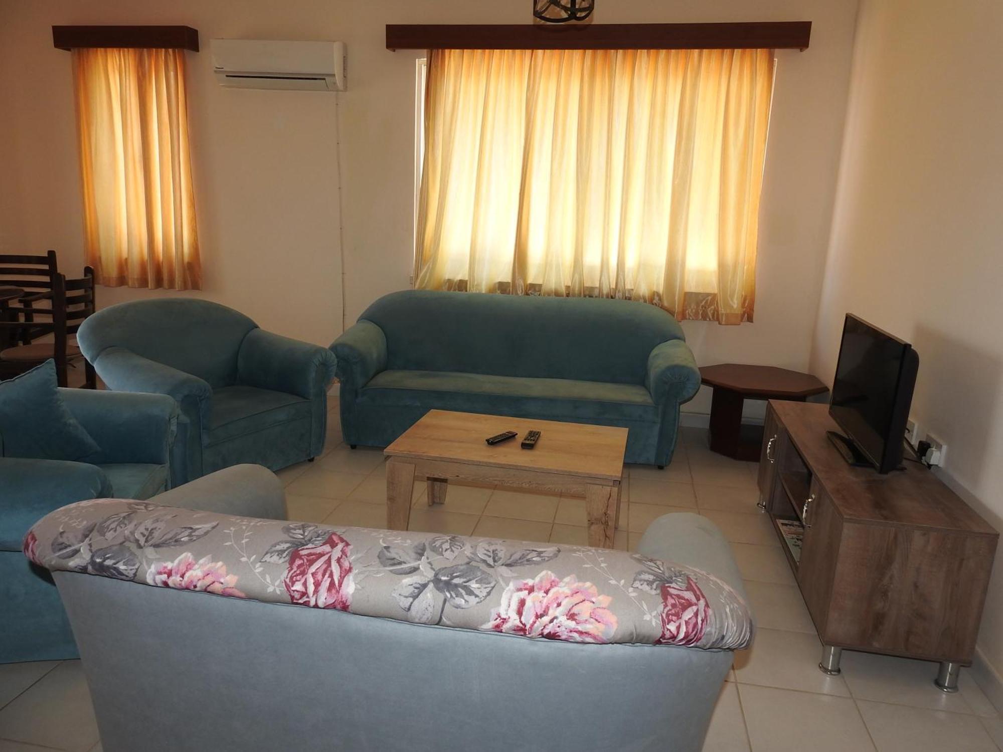 Ertunalp Apartment Famagusta  Exterior photo