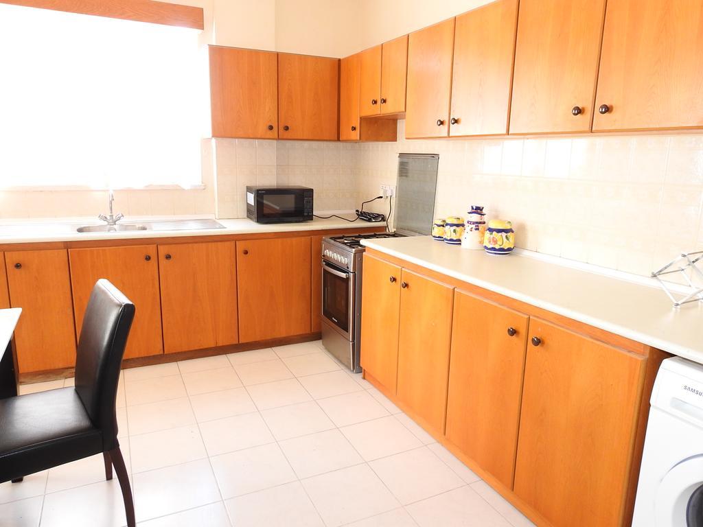 Ertunalp Apartment Famagusta  Exterior photo